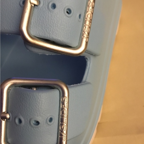 ATTN. ❤️‍🔥 Brand New. Beach Slides by J Slides. Platform CAN’T MISS. 😍 - Picture 4 of 4